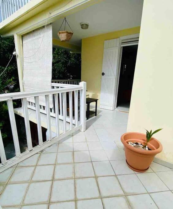 Habitation Nala Proche Bourg Apartment Terre-De-Haut Ngoại thất bức ảnh
